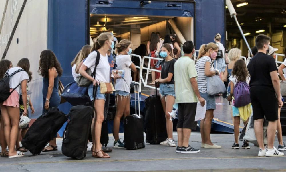 ΙΣΑ: Πάνω από 300 δειγματοληπτικοί έλεγχοι για COVID-19 σε Πειραιά & Ραφήνα